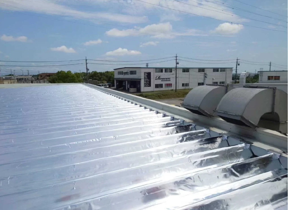 サーモバリア施工後の屋根